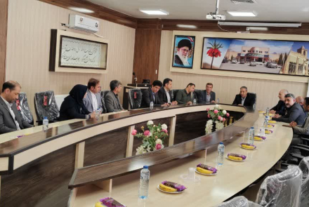 دیدار نوروزی معاون محترم توسعه جناب آقای دکتر مصلحی با پرسنل بیمارستان شهدای دهاقان